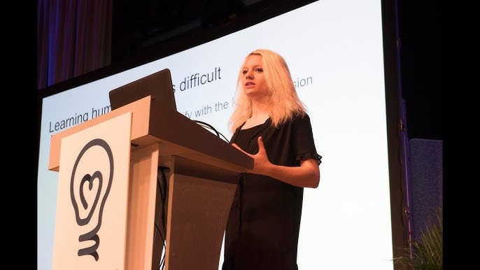 Amanda Askell, filósofa e investigadora